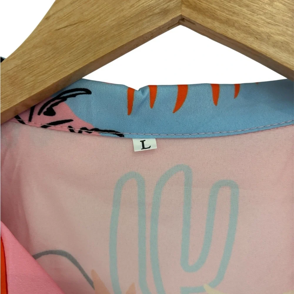 Dinosaur Print Crop Top - Picture 3 of 3